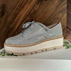 Chelsea & Violet shoes new Silver